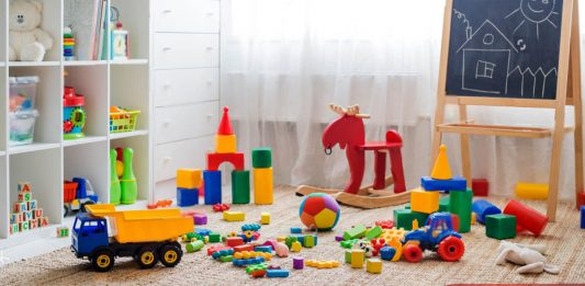 Cách tạo không gian vui chơi cho trẻ trong nhà an toàn nhất