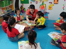 Cần làm gì để hình thành thói quen đọc sách cho trẻ mầm non Cần làm gì để hình thành thói quen đọc sách cho trẻ mầm non