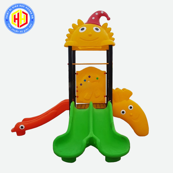 Bộ Cầu Trượt Ngoài Trời Nhập Khẩu Với Thiết Kế Đẹp Mắt